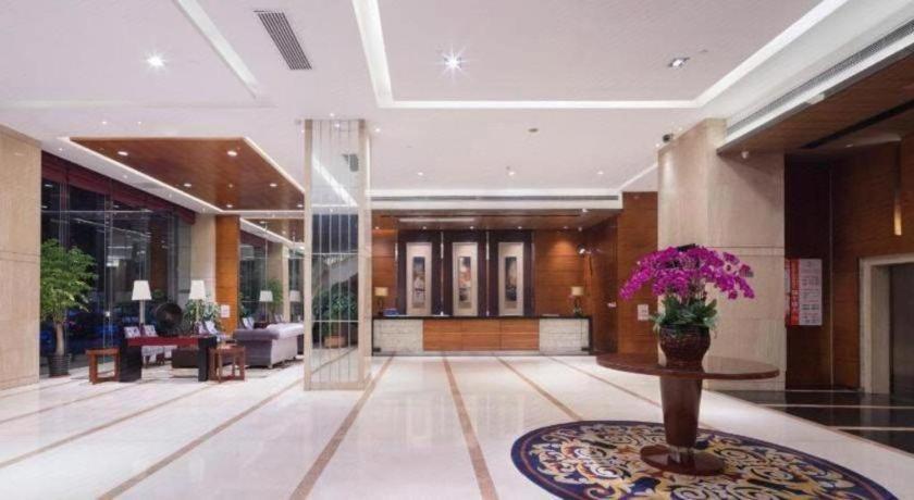 Leisure Hotel Dongguan  Exterior photo