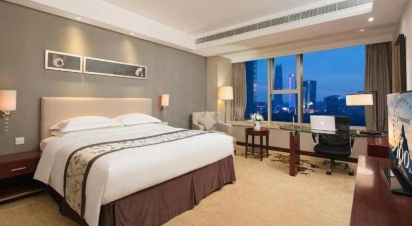 Leisure Hotel Dongguan  Exterior photo