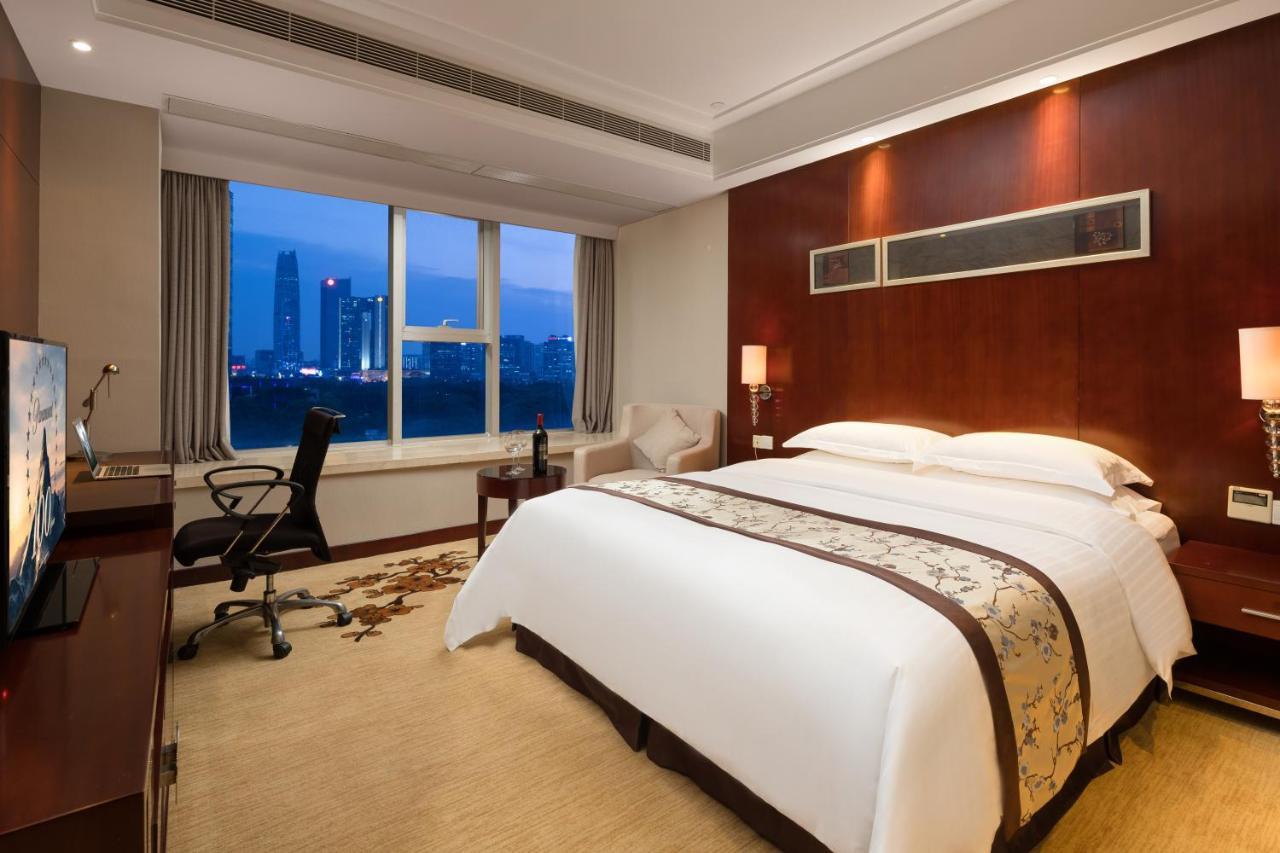 Leisure Hotel Dongguan  Exterior photo