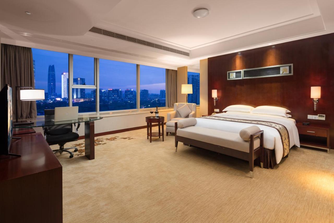 Leisure Hotel Dongguan  Exterior photo
